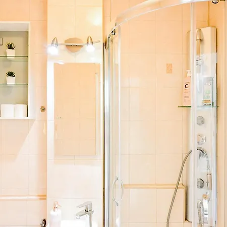 15 Min Stare D&a Darwina Apartament