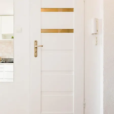 15 Min Stare D&a Darwina Apartament *