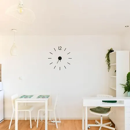 Appartement 15 Min Stare D&a Darwina *